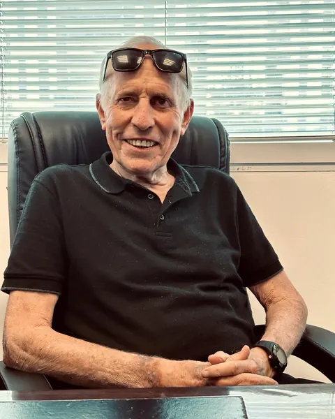 Portrait of Dr. Aharon Danziger, Orthopedic Surgeon